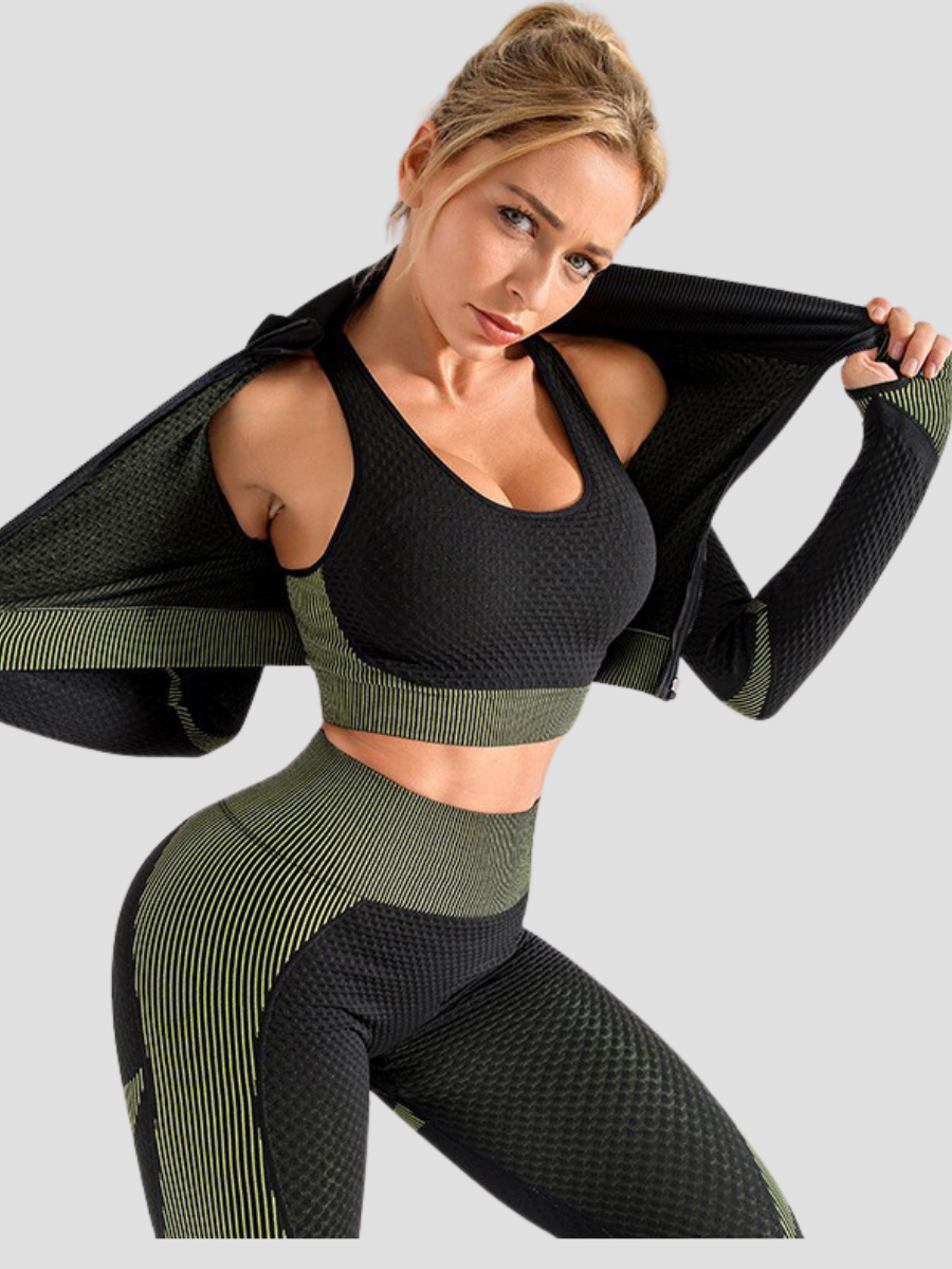 Black sports bra matching workout activewear athletic set crisscross supportive underwear, Activewear, activewear sets, sports bra, workout clothes for women, sweat-wicking, high compression, cellulite smoothing, seamless, workout wear, gym wear, athletic outfits, nike, under armour, adidas, puma, champion, bombshell activewear, gymshark women, Girlfriend Collective, lululemon, Alo Yoga, Bandier, Athleta, Athletica, Fabletics, Revenge body, Aqua, Black, green.