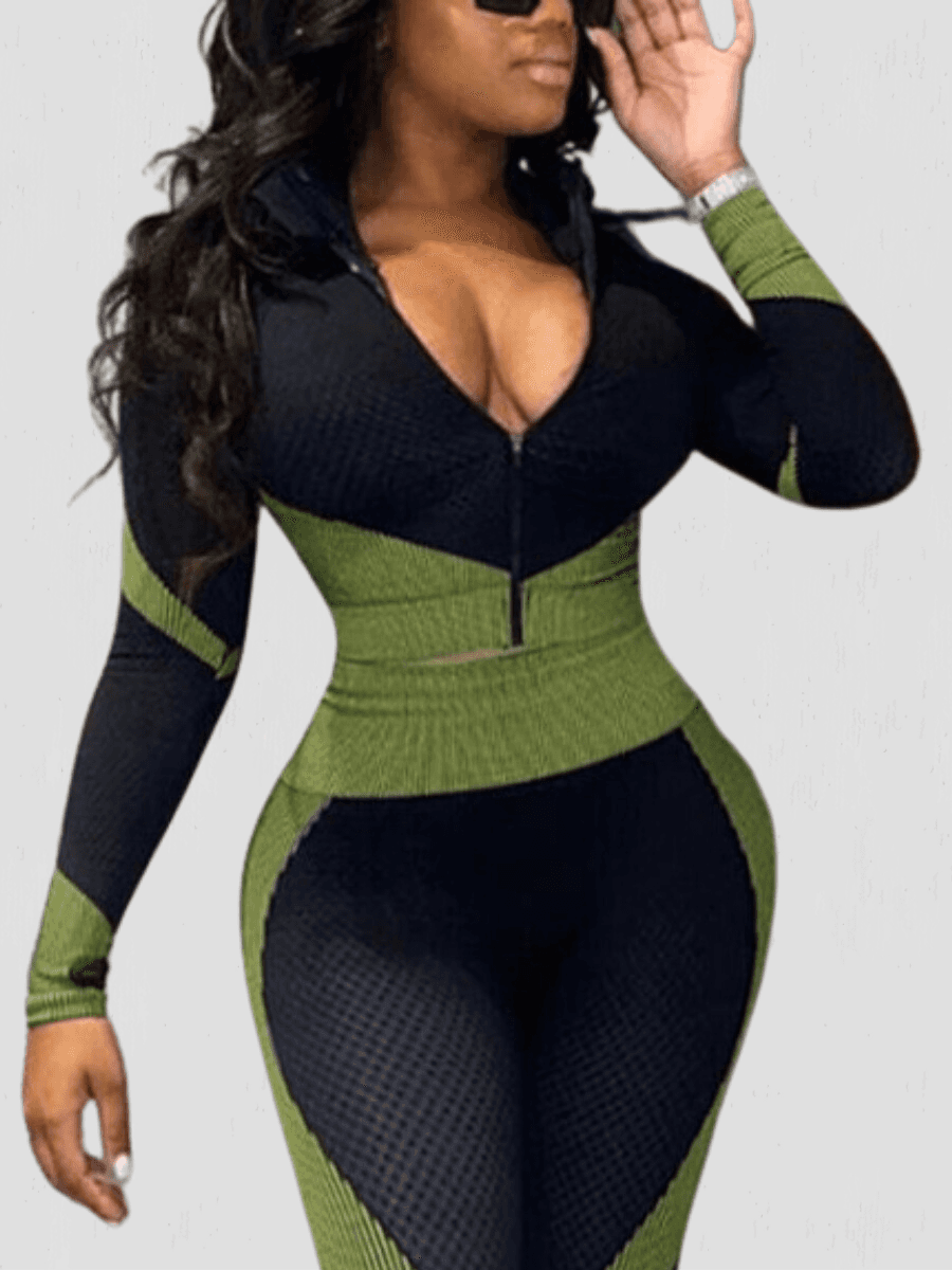 BBL Jacket, Cropped athletic set top with zipper stretchy jacket, workout outfit, athleisure, activewear, activewear sets, workout clothes for women, sweat-wicking, high compression, cellulite smoothing, BBL Jacket, plus size gym outfits, workout wear, gym wear, athletic outfits, nike, under armour, adidas, puma, champion, bombshell activewear, gymshark women, Girlfriend Collective, lululemon, Alo Yoga, Bandier, Athleta, Athletica, Fabletics, Revenge body, Black, green.