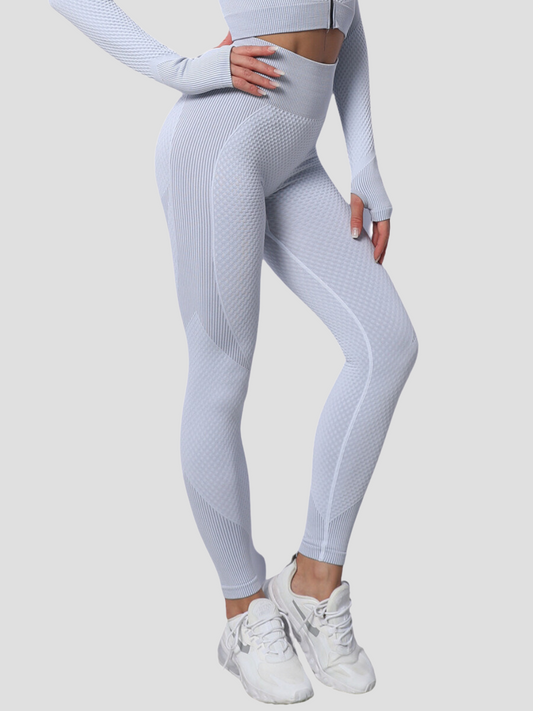 Activewear, activewear sets, leggings, bum lifting, workout clothes for women, sweat-wicking, high compression, cellulite smoothing, high waisted, BBL, seamless, squat proof, plus size gym outfits, workout wear, gym wear, athletic outfits, nike, under armour, adidas, puma, champion, bombshell activewear, gymshark women, Girlfriend Collective, lululemon, Alo Yoga, Bandier, Athleta, Athletica, Fabletics, Revenge body, Aqua, Grey, Gray, Silver.